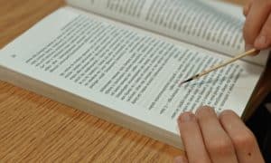 Nauka szybkiego czytania w Olsztynie dla młodzieży (kl.8 i szkoła średnia). Jak czytać szybciej przed egzaminem ósmoklasisty i maturą?